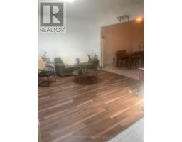 Rear Main Floor Loft - 3126 Dundas Street W, Toronto, ON M6P2A1 Photo 9