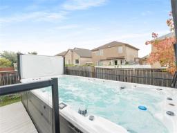 70 Tessler Bay, Winnipeg, MB R2P2Z8 Photo 38