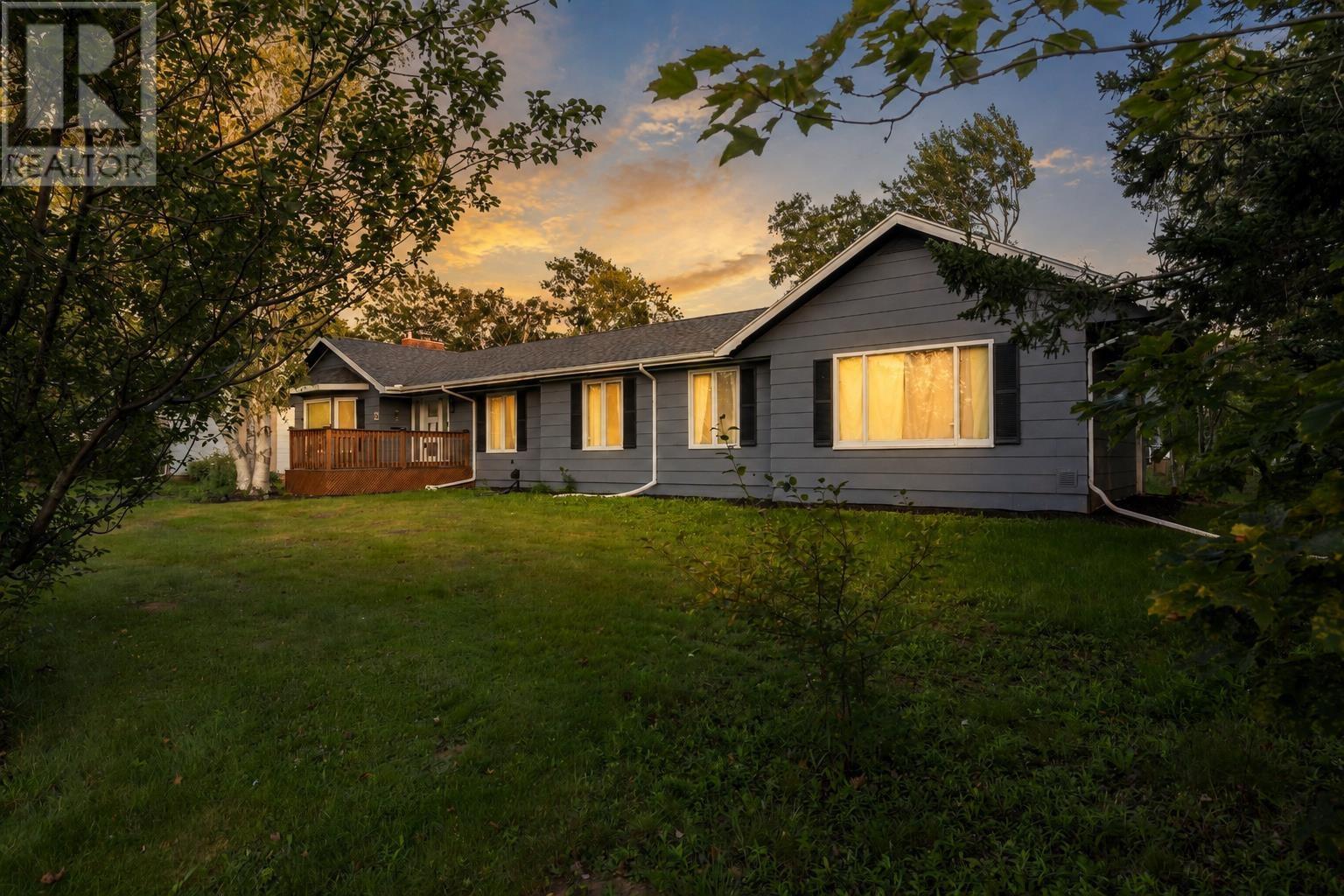 24 Oak Drive