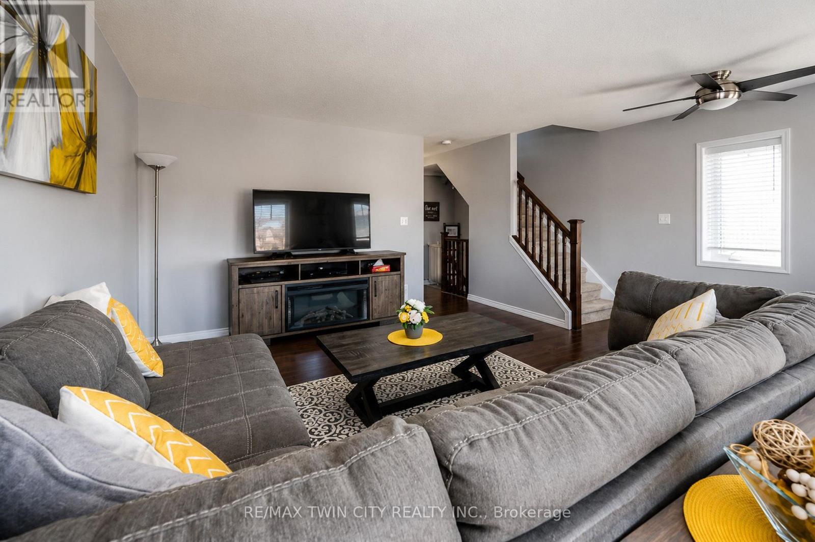 #86 750 LAWRENCE STREET - Image 12