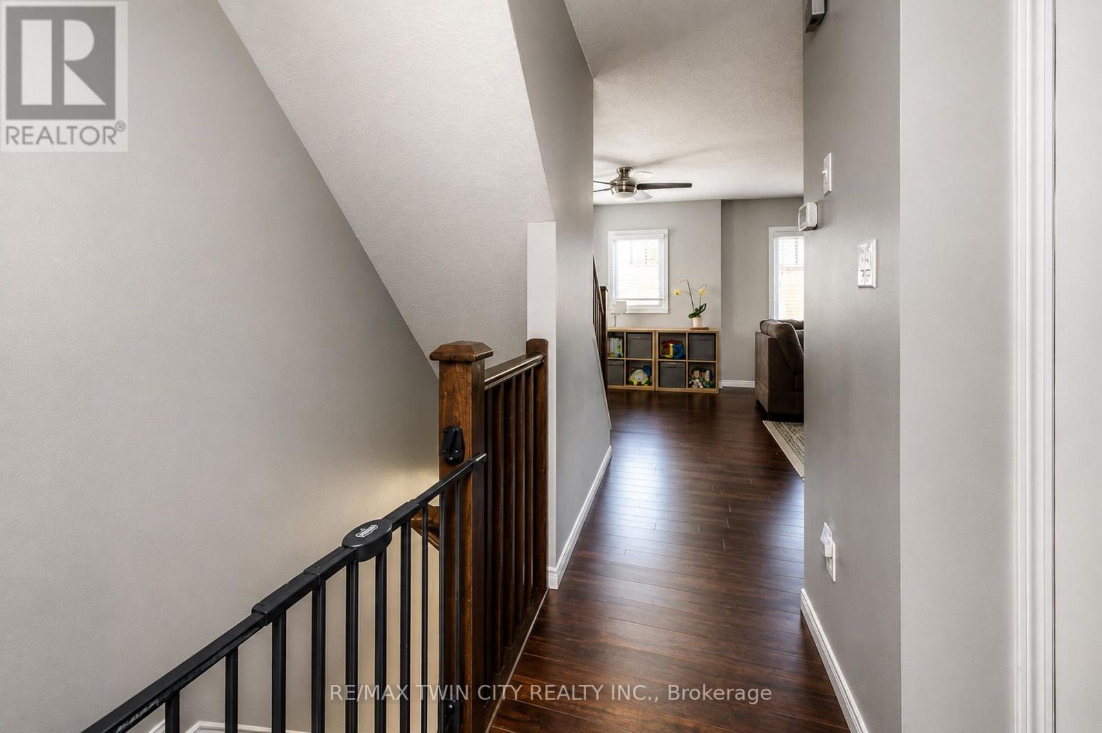 #86 750 LAWRENCE STREET - Image 14