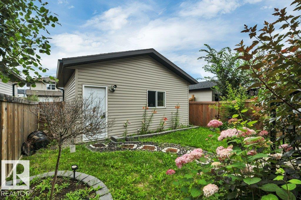 723 SECORD BV NW - 44