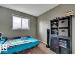 723 Secord Bv Nw, Edmonton, AB T5T5X7 Photo 32
