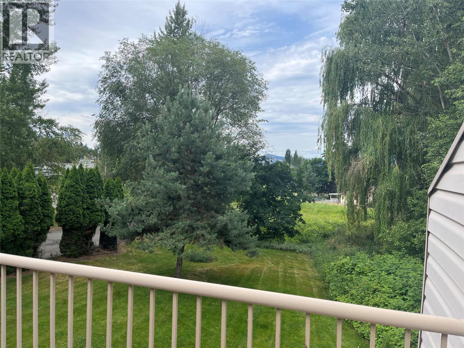 #304 1607 43 Avenue Lot# SL 10 - 24