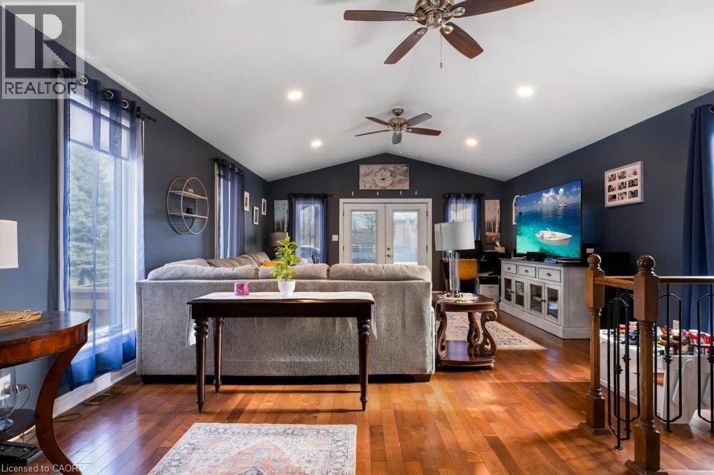 6782 DORCHESTER Road - Image 16