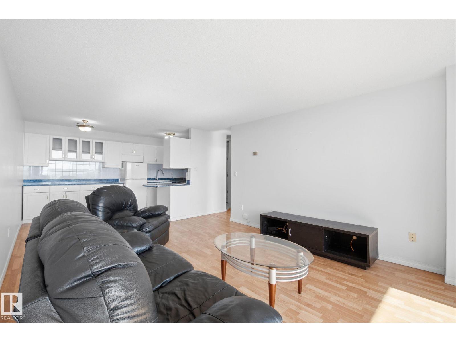 #1413 13910 STONY PLAIN RD NW - 50