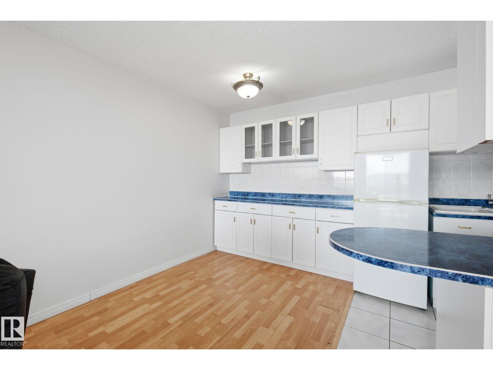 #1413 13910 STONY PLAIN RD NW - Image 40