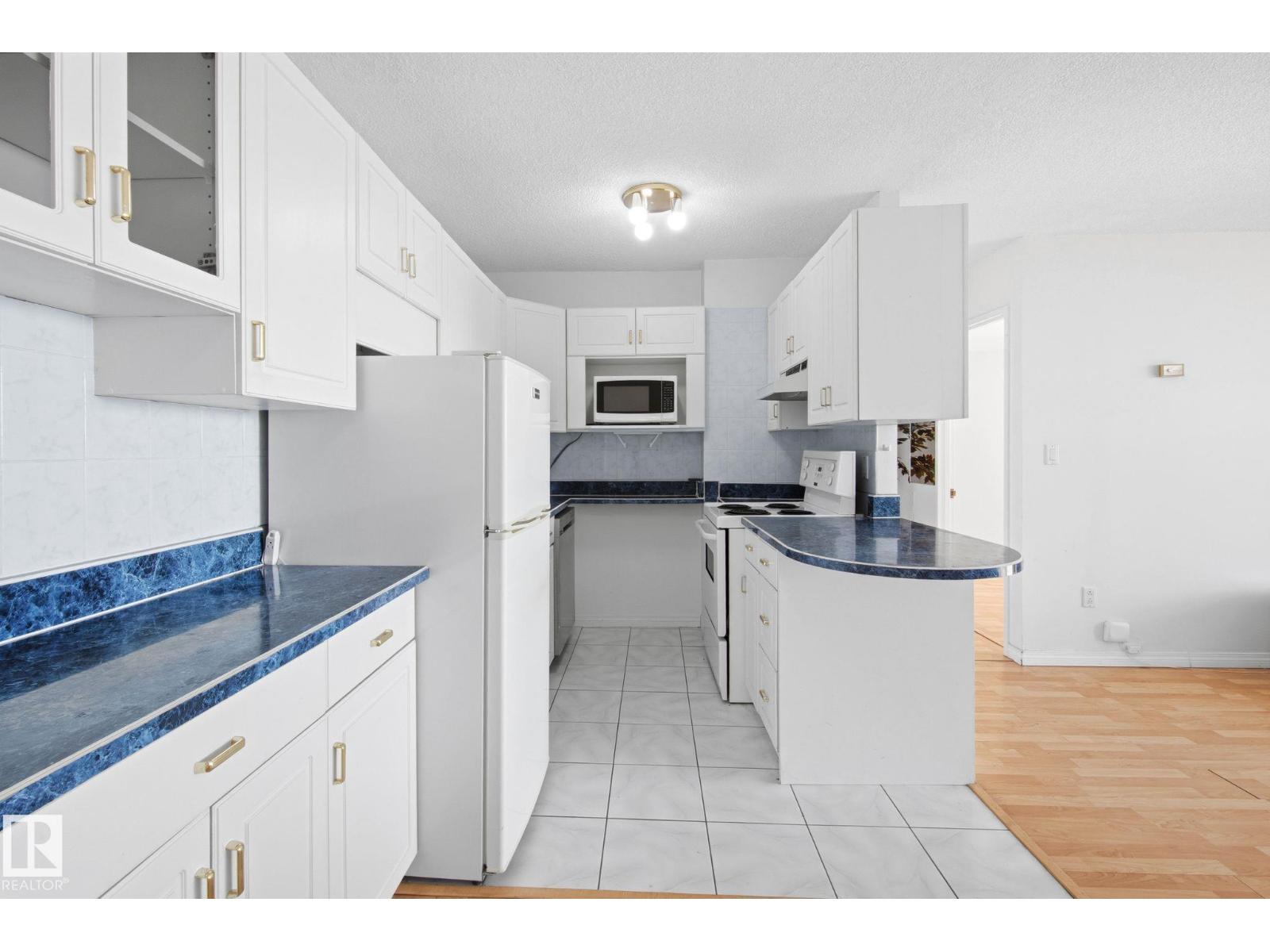 #1413 13910 STONY PLAIN RD NW - Image 46