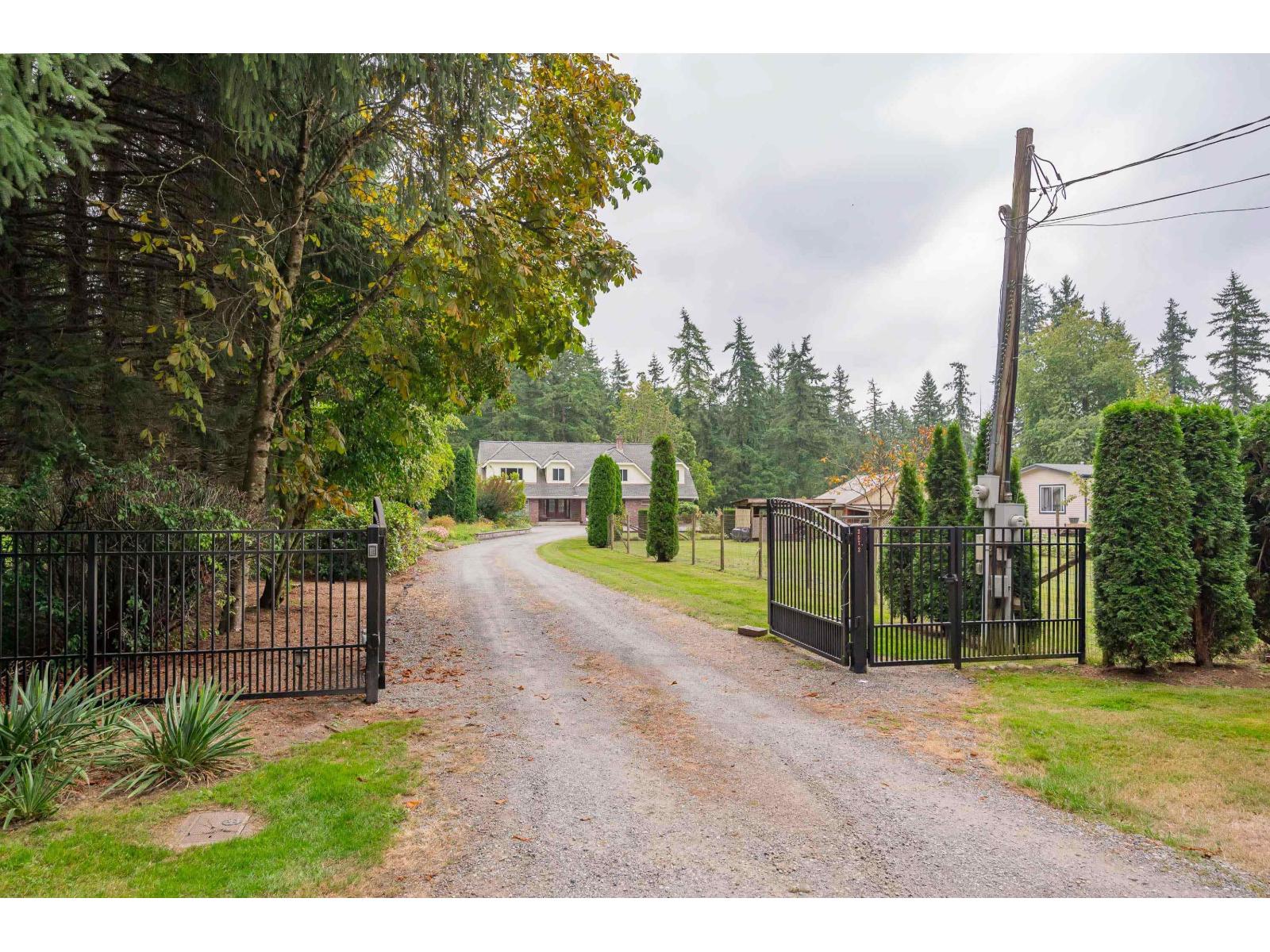 2572 204 STREET, Langley