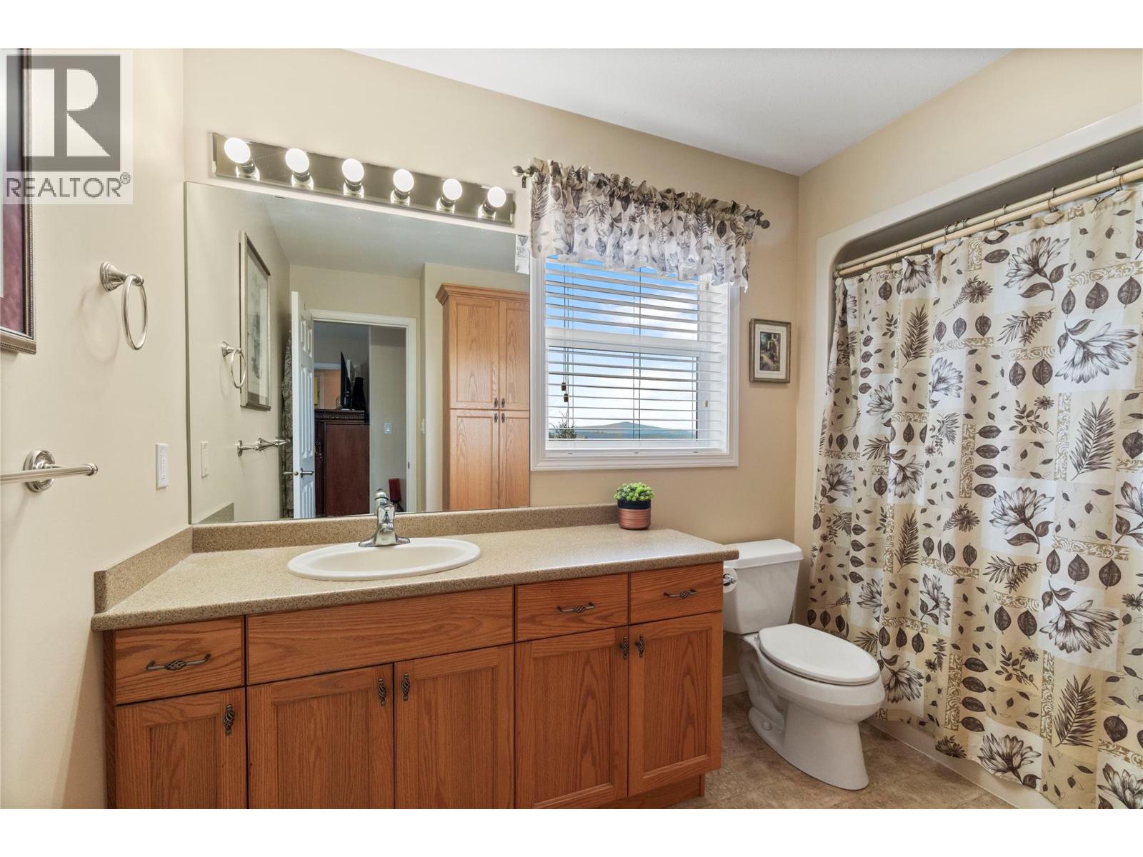 1406 Huckleberry Drive, Sorrento