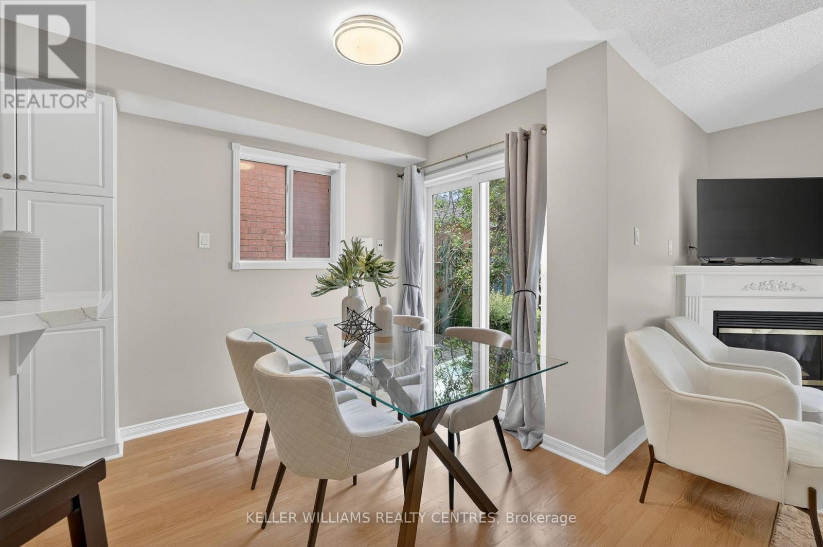 120 WOODROOF CRESCENT - Image 12