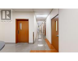 505 - 49 Place D' Armes, Kingston, ON K7K6E1 Photo 17
