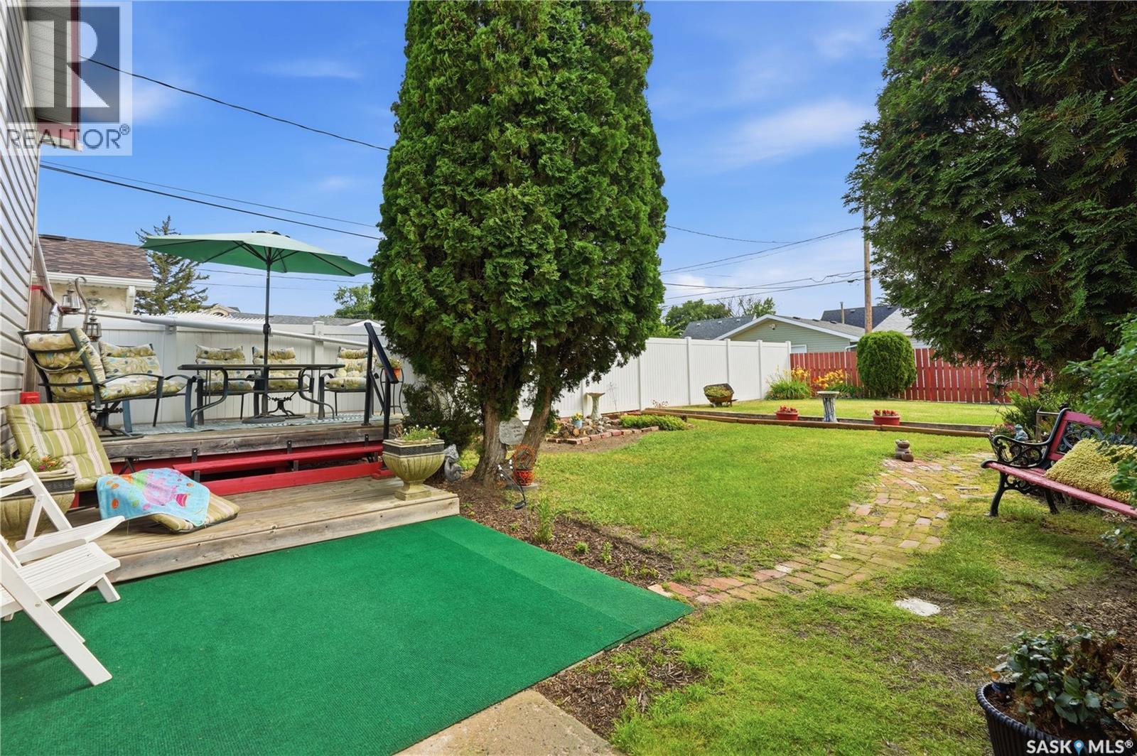 1229 Willow AVENUE - 41
