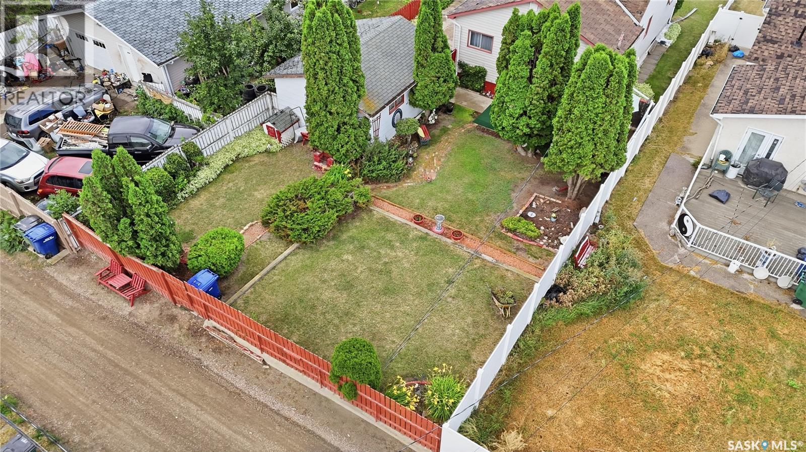 1229 Willow AVENUE - 52