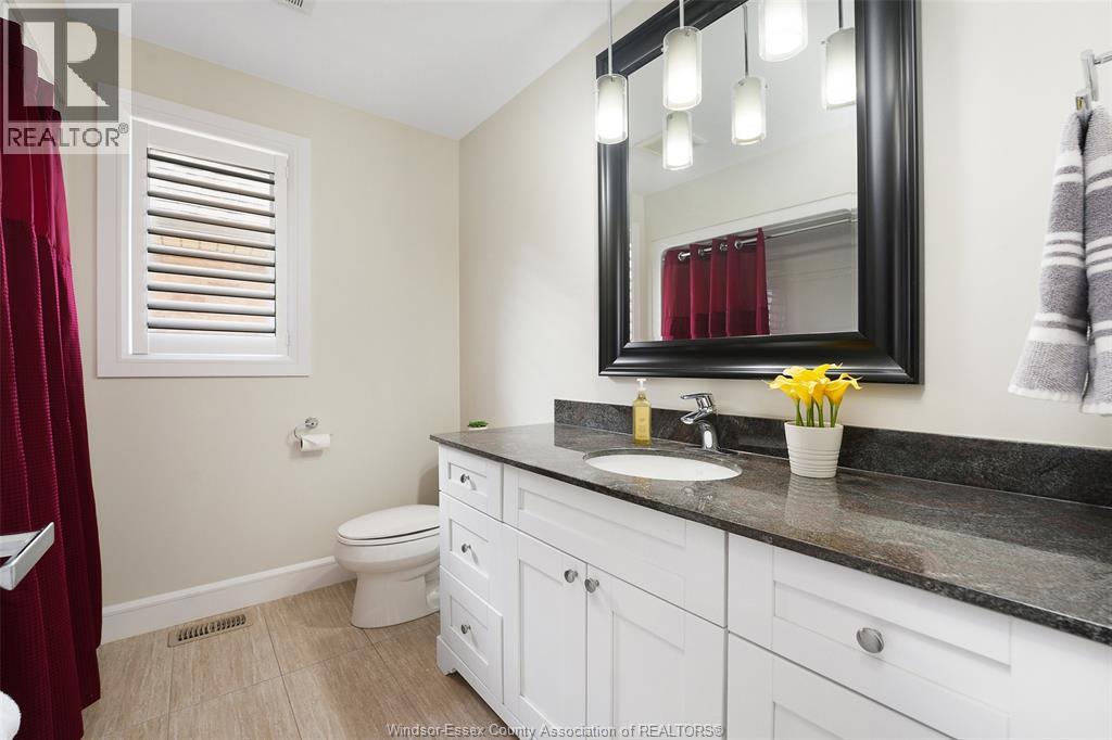 6181 SILVER MAPLE - Image 25