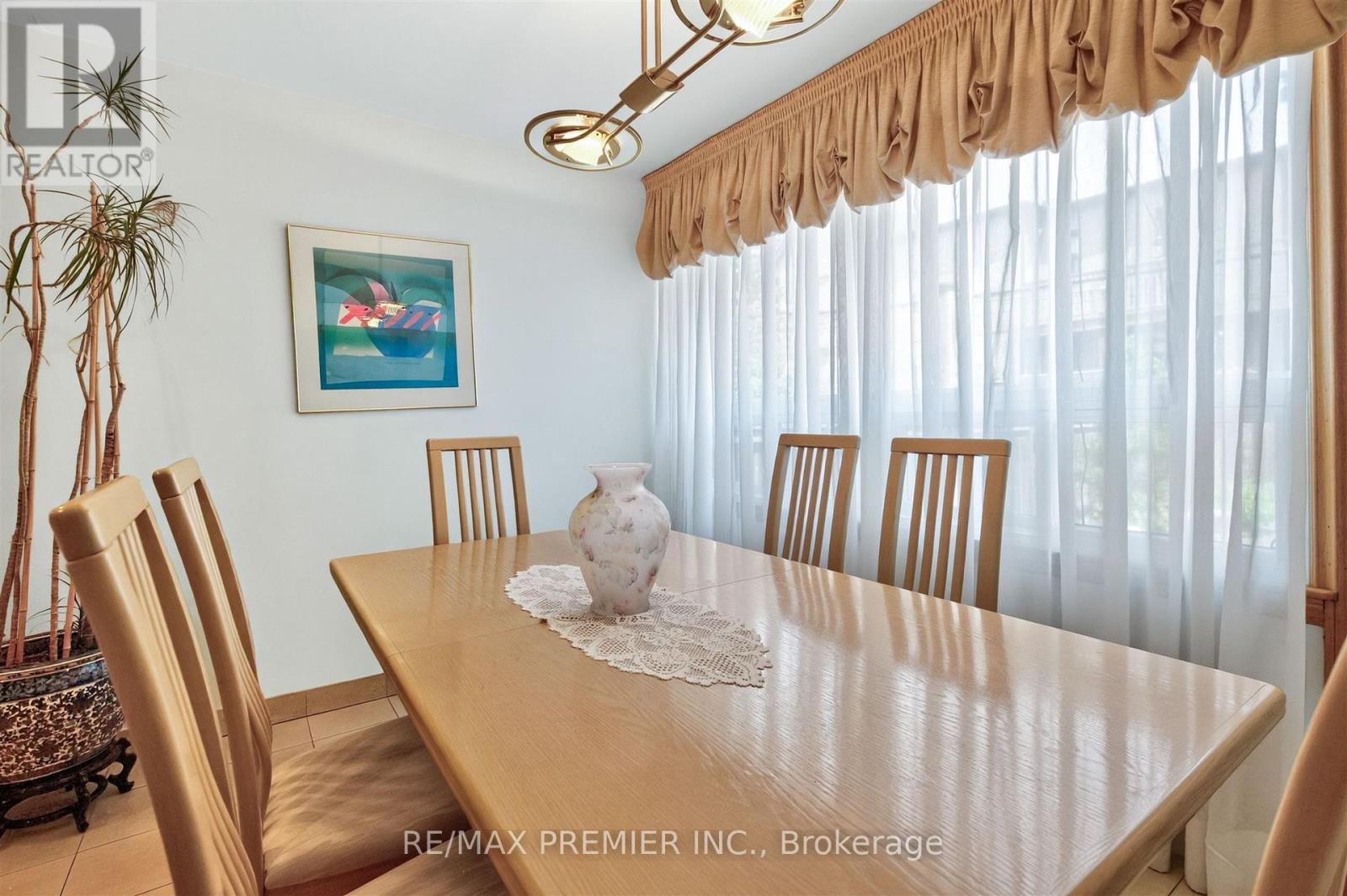 553 GREENWOOD AVENUE - Image 21
