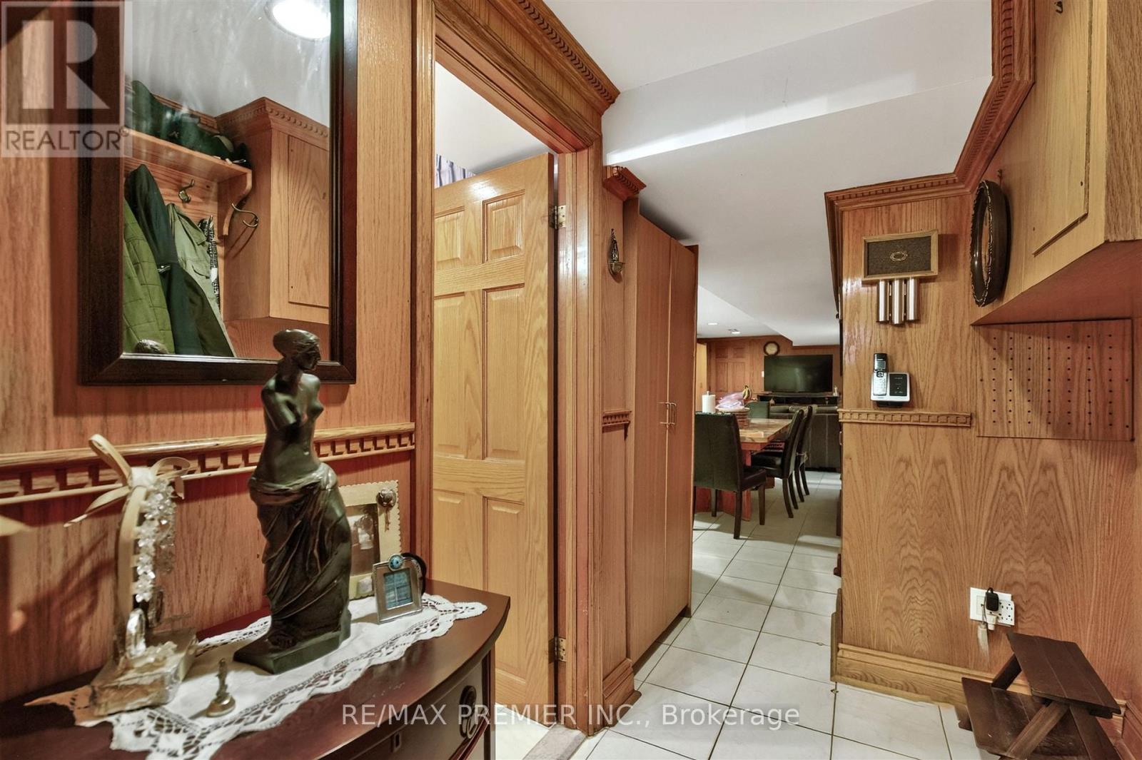 553 GREENWOOD AVENUE - Image 5