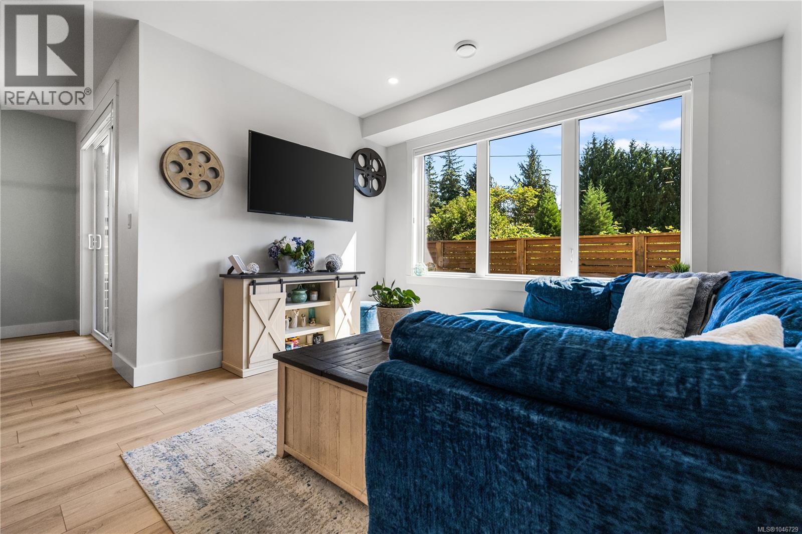 4 1090 Evergreen Rd, Campbell River