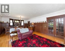 3107 Quadra St, Victoria, BC V8X1E9 Photo 53