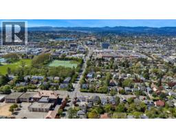Storage - 3107 Quadra St, Victoria, BC V8X1E9 Photo 6