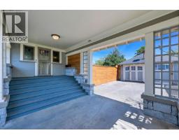 3107 Quadra St, Victoria, BC V8X1E9 Photo 94