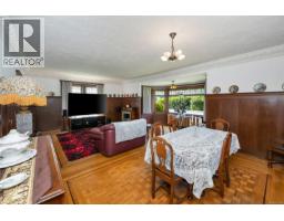 3107 Quadra St, Victoria, BC V8X1E9 Photo 49