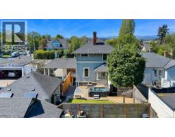 Workshop - 3107 Quadra St, Victoria, BC V8X1E9 Photo 9