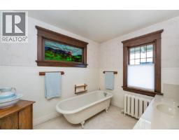 3107 Quadra St, Victoria, BC V8X1E9 Photo 67