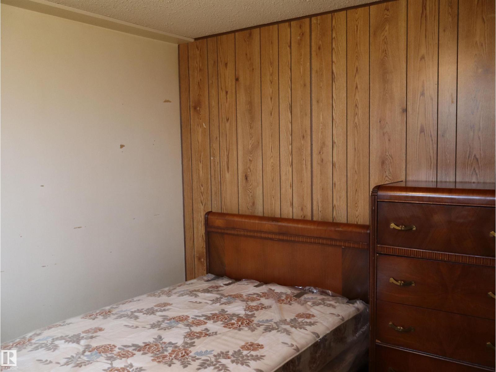 5530 46 street - Image 34