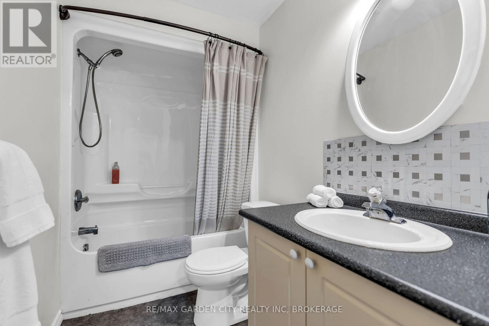 80 BECKETT BOULEVARD - 28
