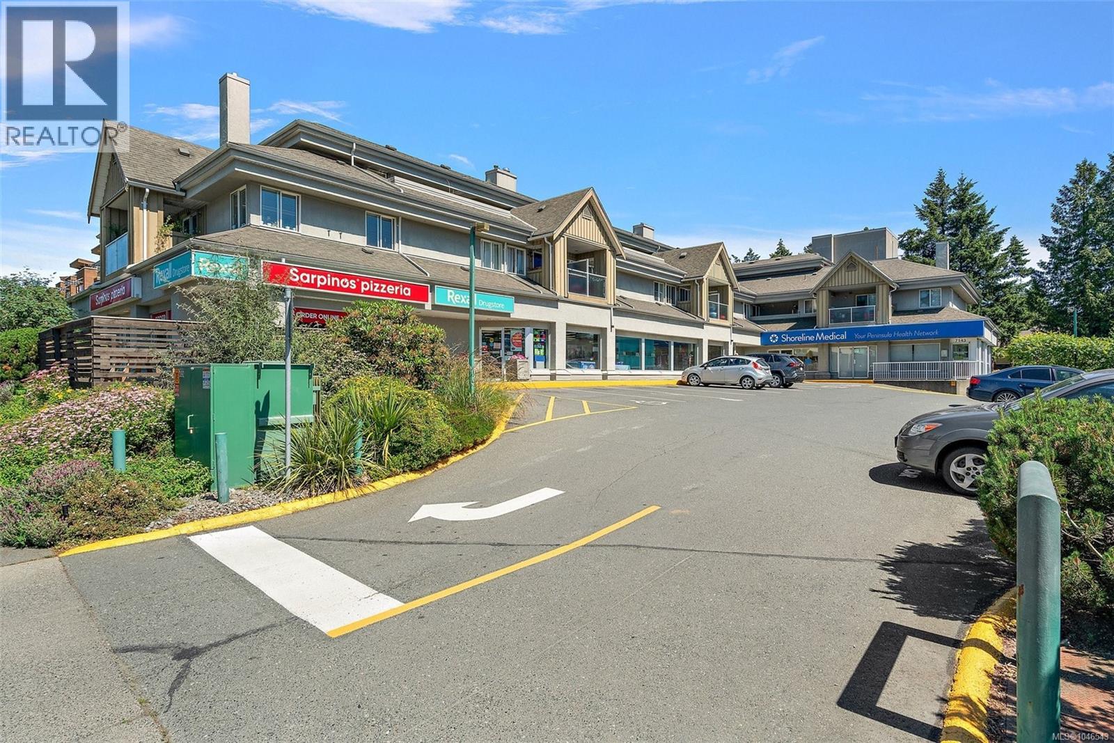 #302 7143 West Saanich Rd - 31
