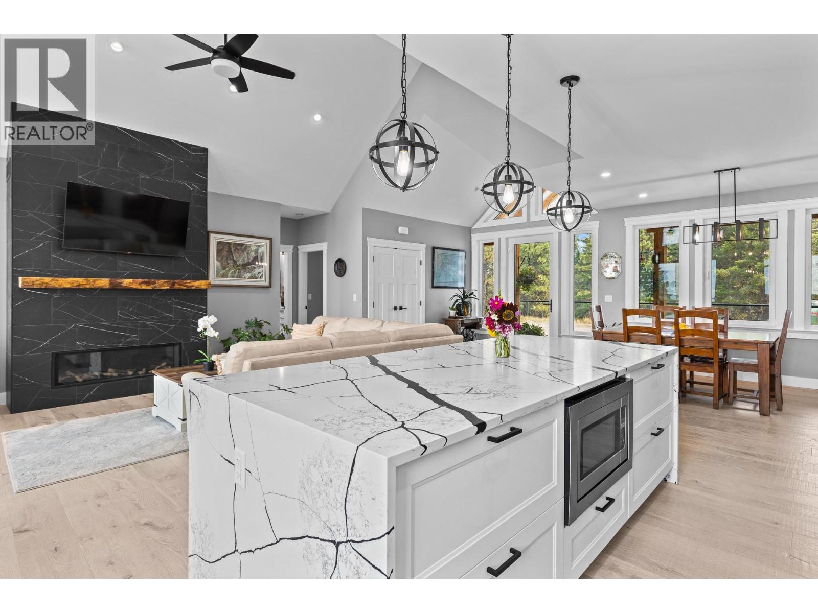 125 Falcon Place, Osoyoos