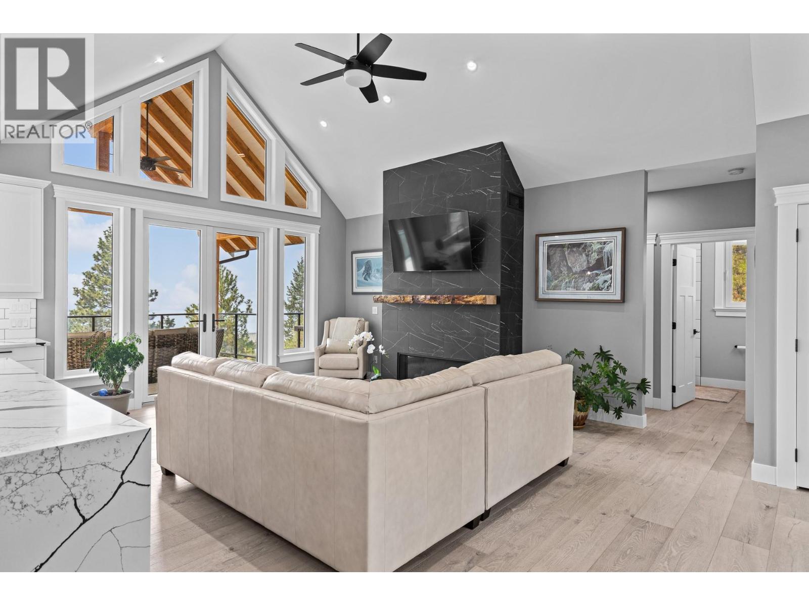 125 Falcon Place, Osoyoos