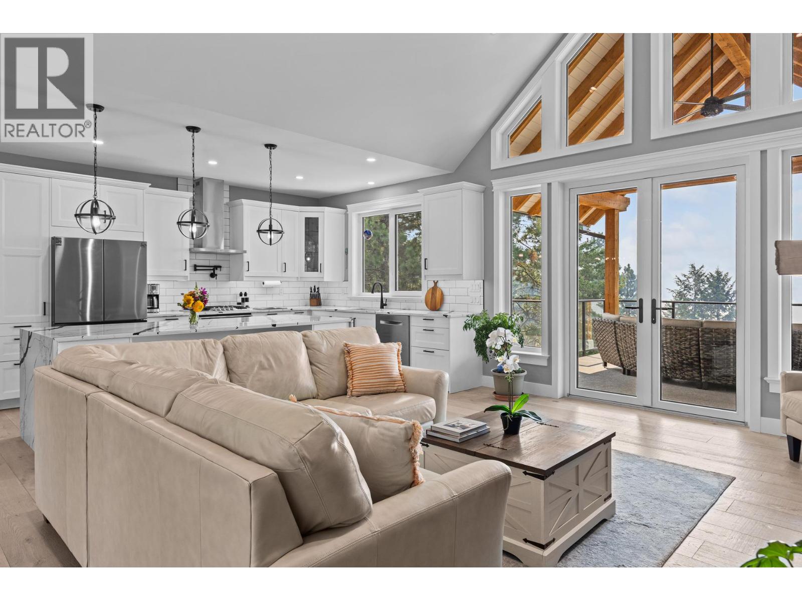 125 Falcon Place, Osoyoos