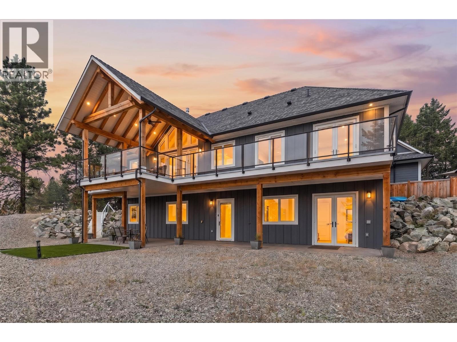 125 Falcon Place, Osoyoos
