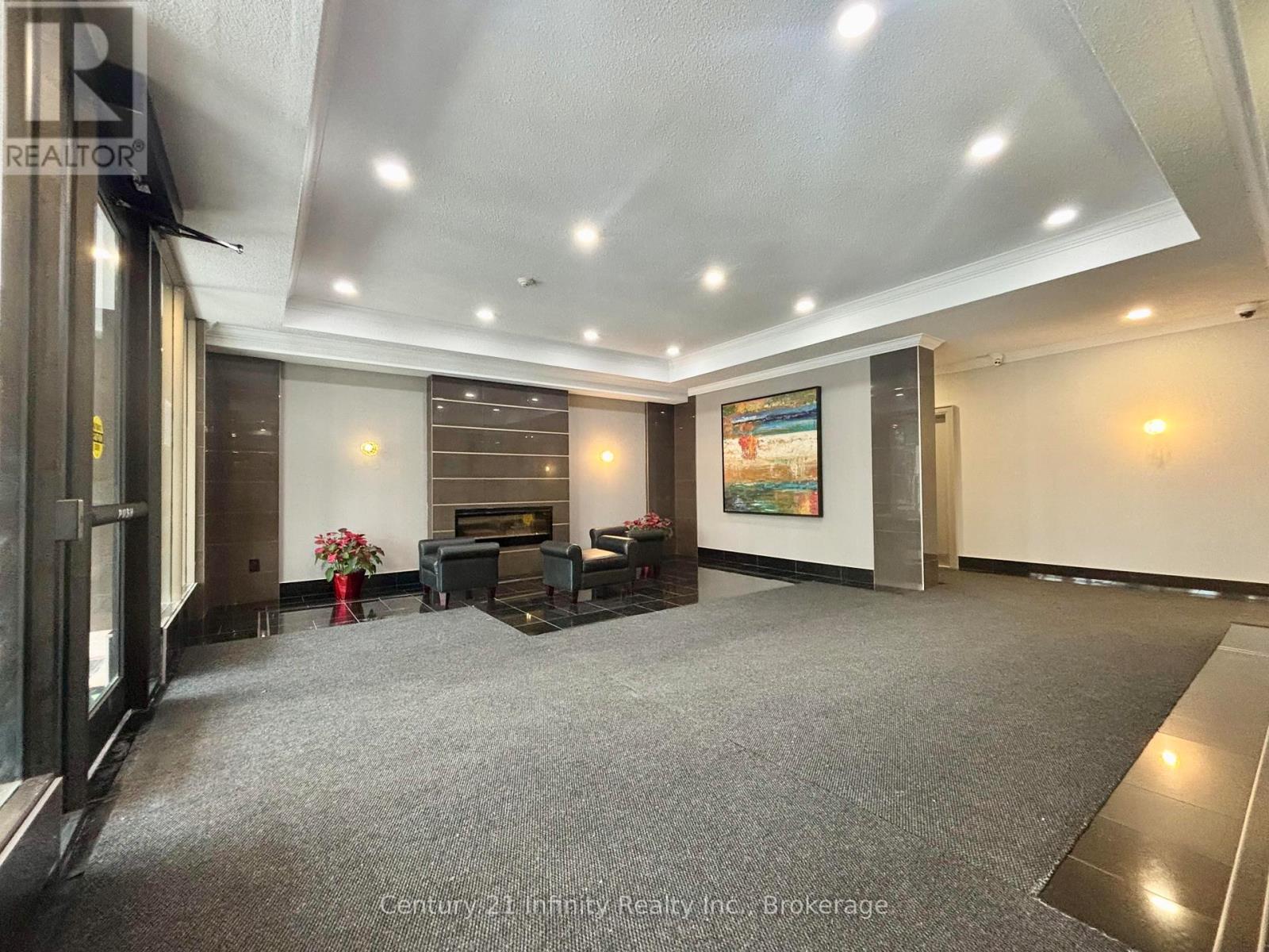 #1206 5 GREYSTONE WALK DRIVE - 18