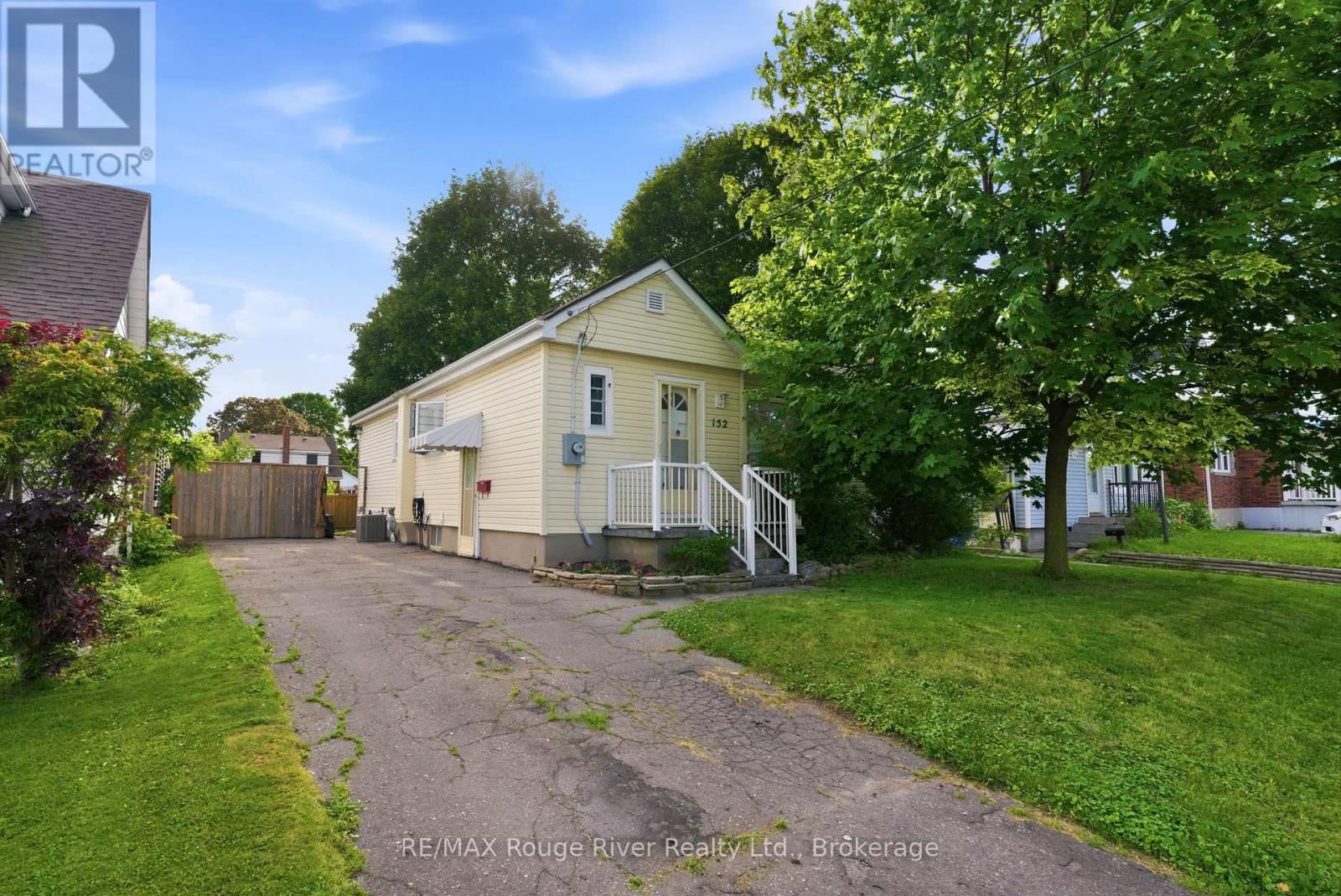 152 WILSON ROAD S - 2