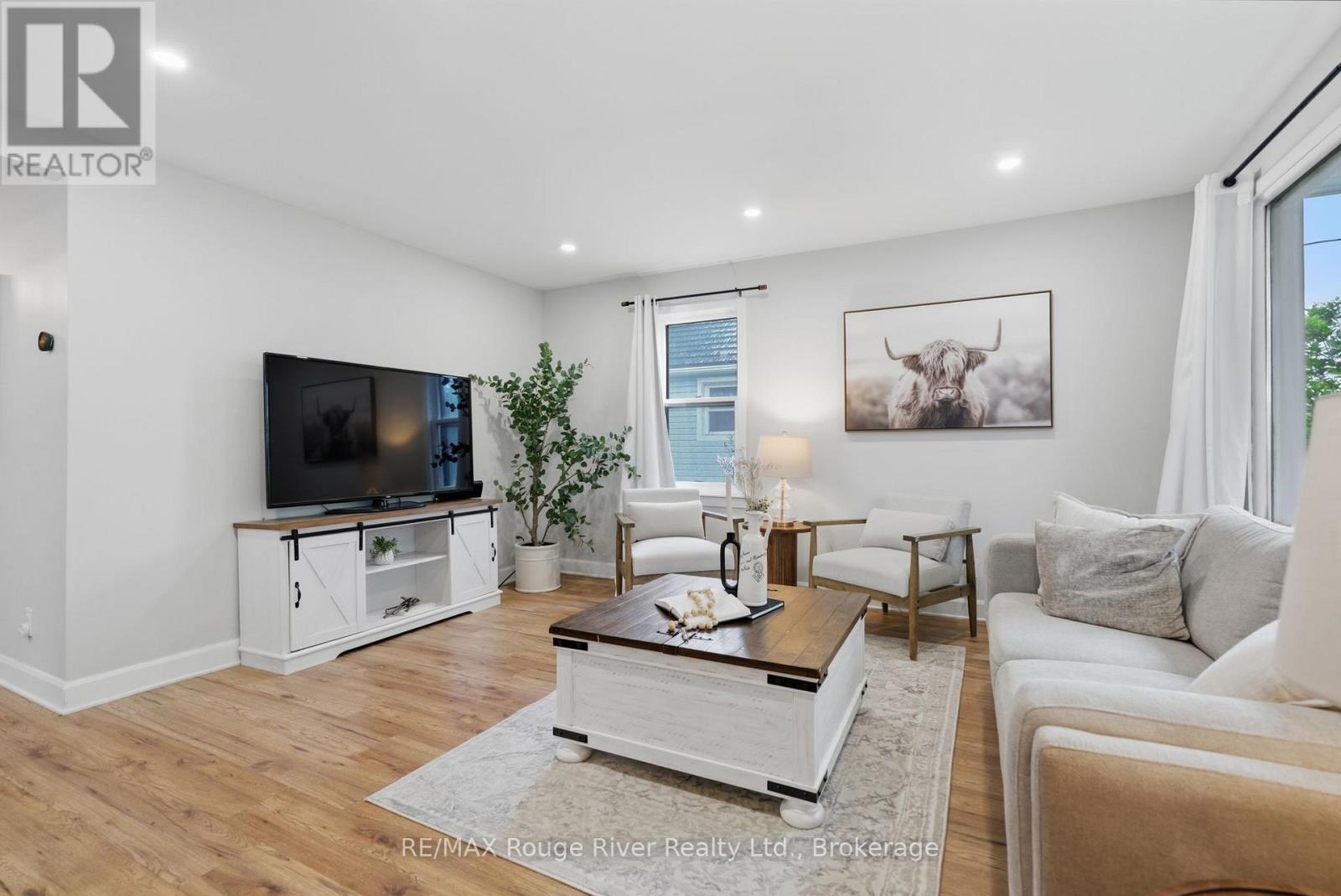 152 WILSON ROAD S - Image 5