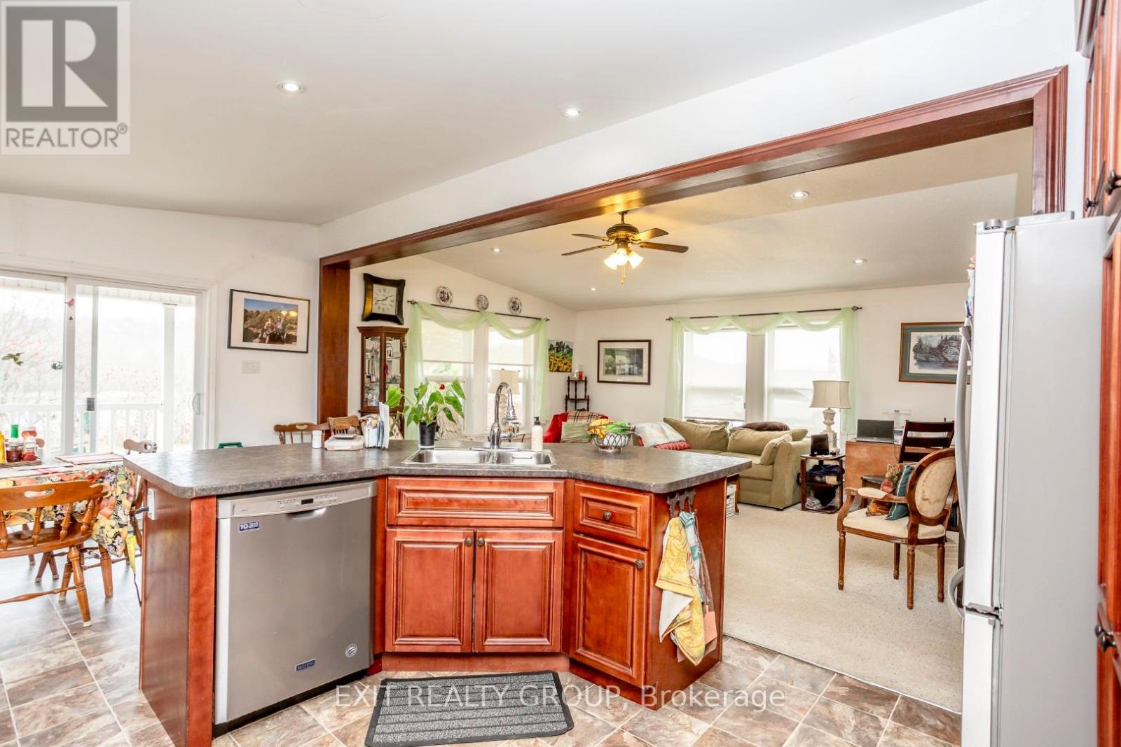 46-152 CONCESSION ROAD 11 W - 12