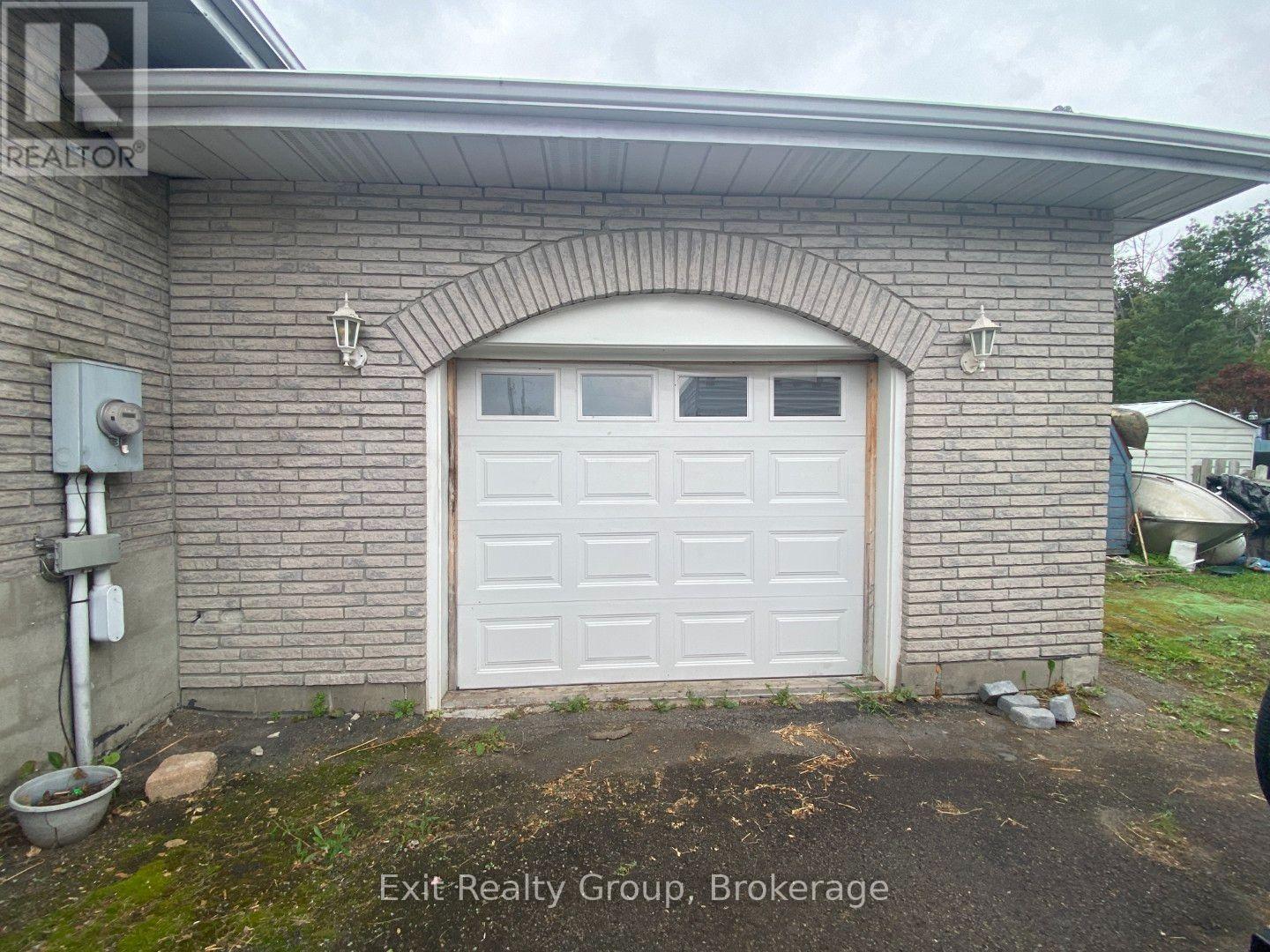 130 PETERSON STREET - Image 3