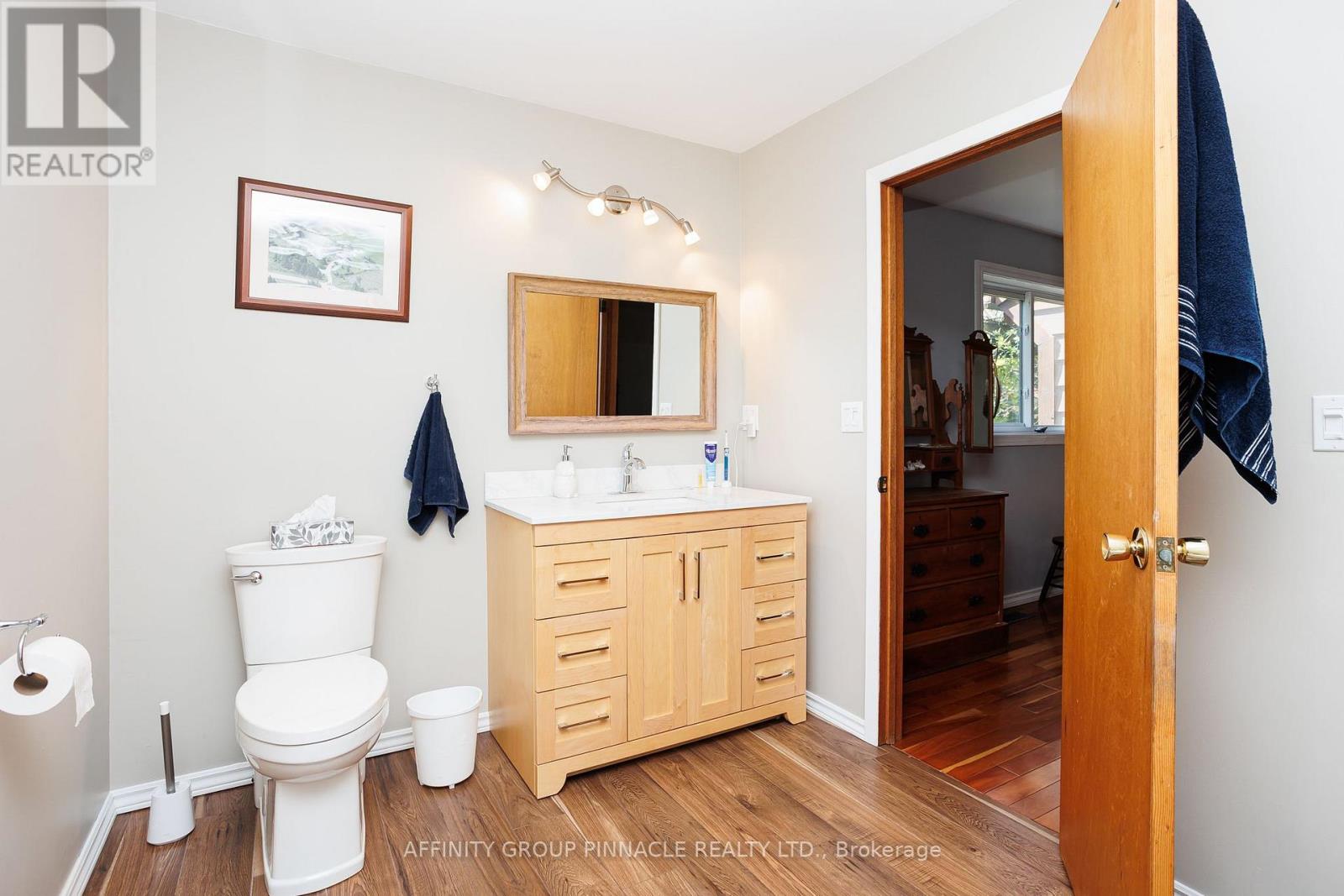 7 RANCHERS ROAD - Image 28