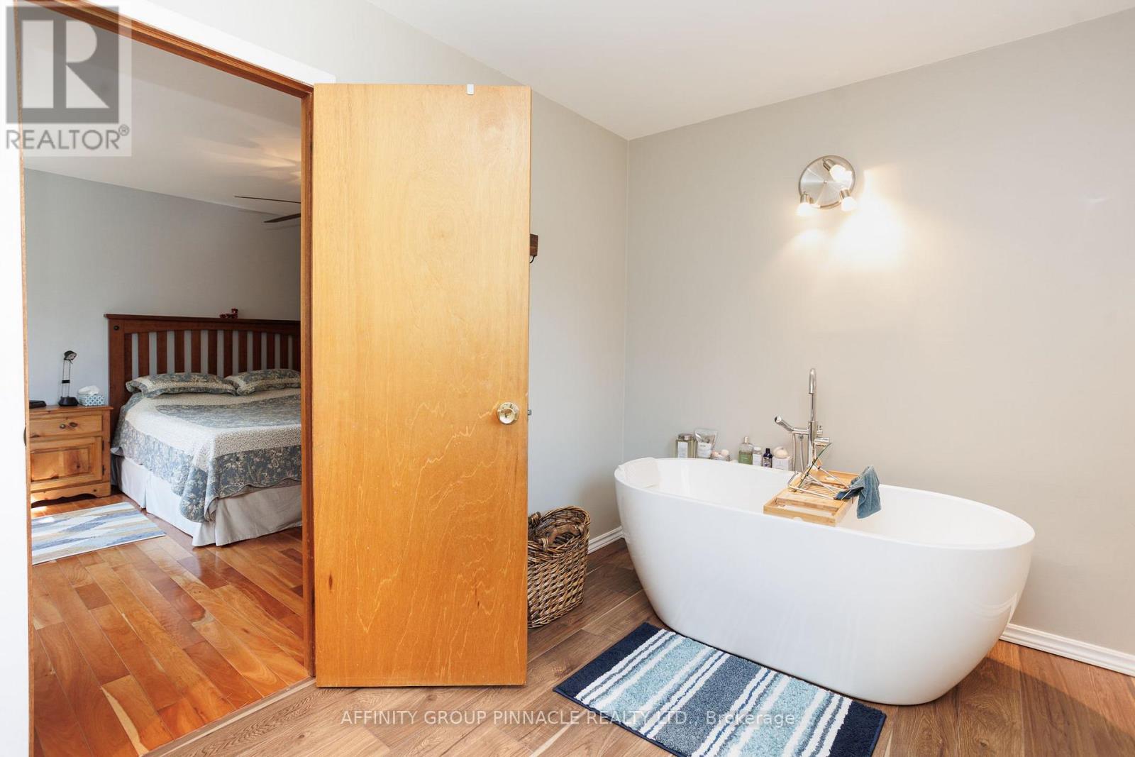 7 RANCHERS ROAD - 29
