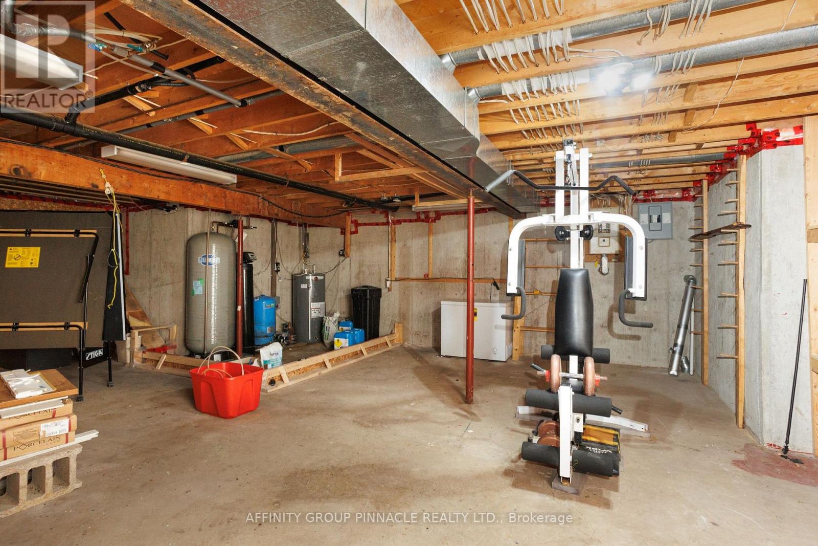 7 RANCHERS ROAD - Image 36