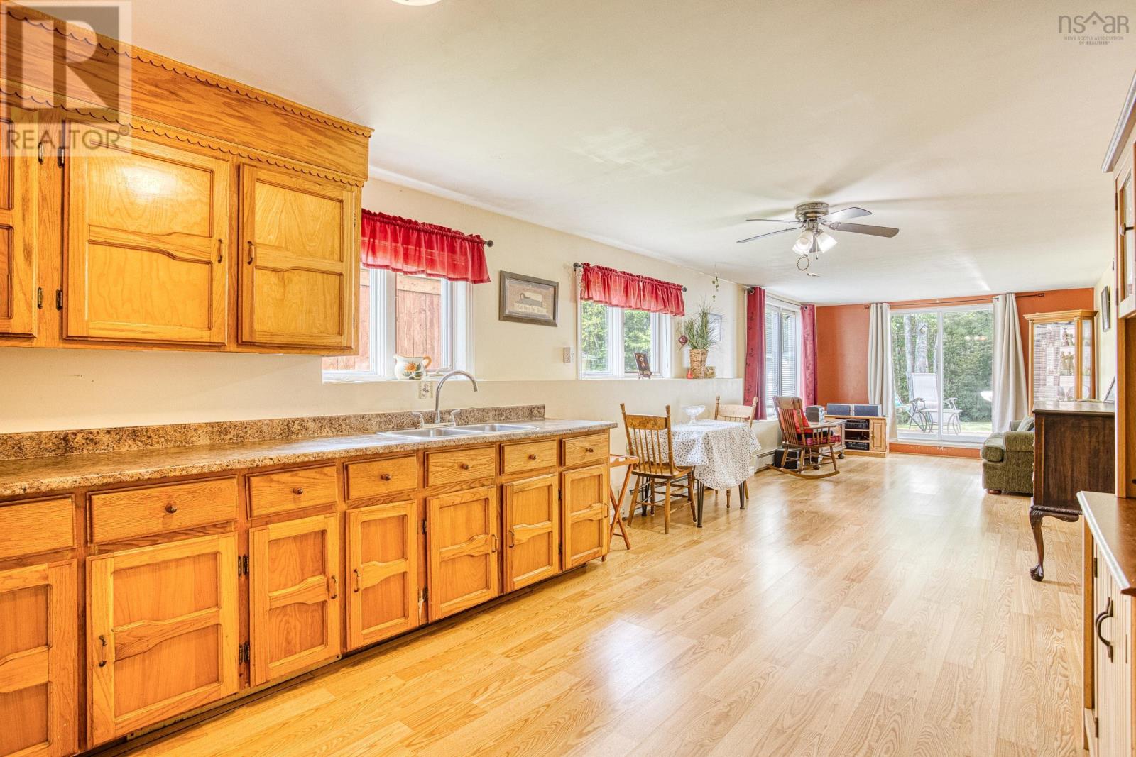 Property 32 of 48 of 242 Beaver Bank Cross Road