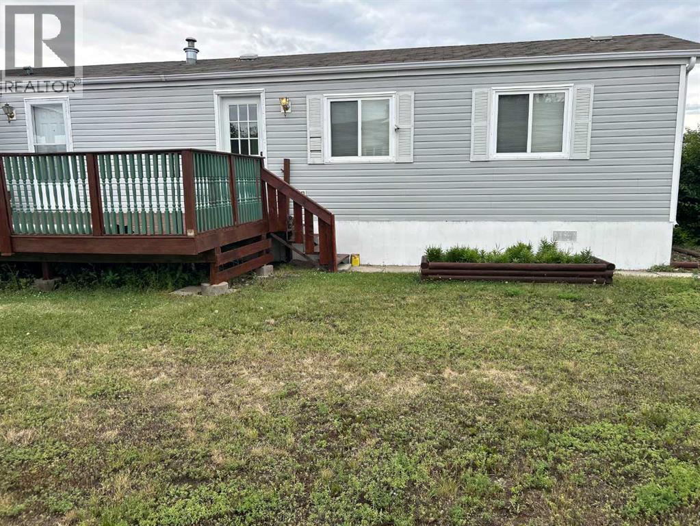 109 Meadowlake Close E - Image 3