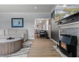 Living room - 46591 Portage Avenue, Chilliwack Proper East, Chilliwack, BC V2P3G3 Photo 9