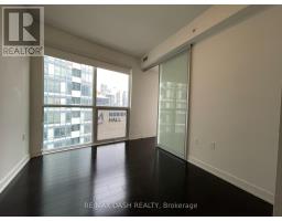 1005 - 1 The Esplanade Drive, Toronto, ON M5E0A8 Photo 18