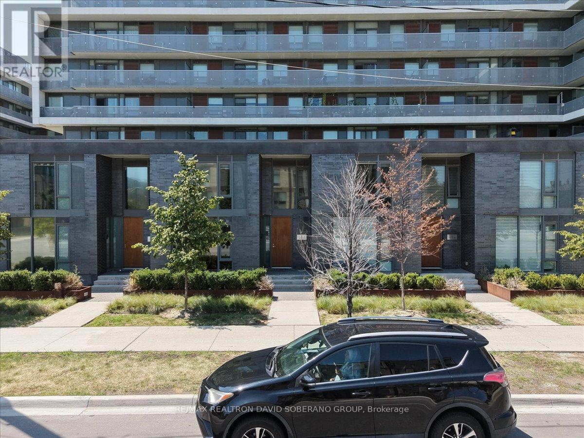 112 VARNA DRIVE - 1
