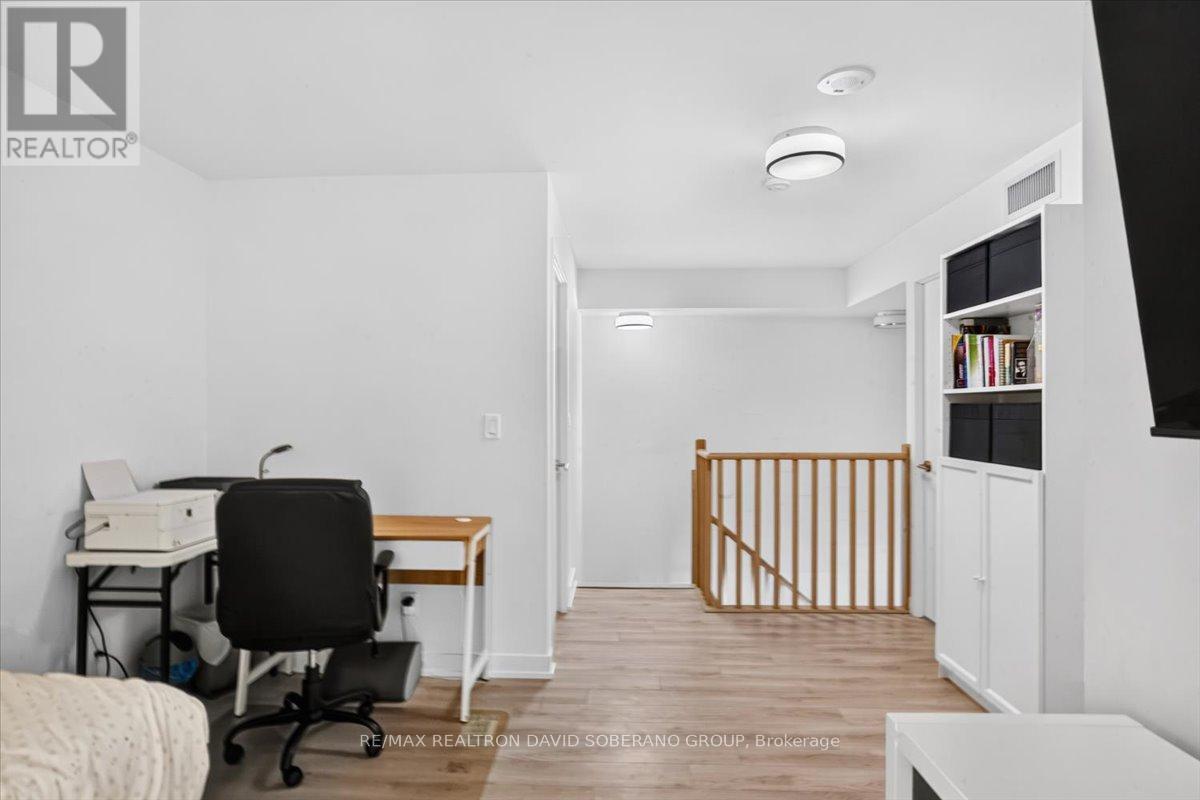 112 VARNA DRIVE - 15