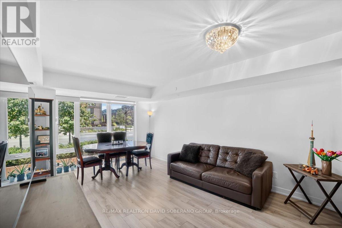 112 VARNA DRIVE - 2
